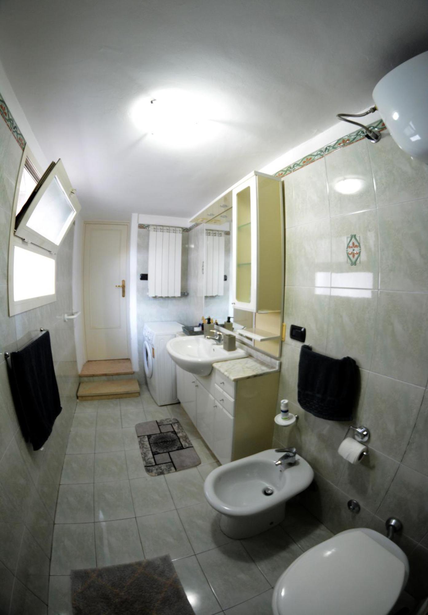 Origini - Apartment With Private Garden Лече Екстериор снимка
