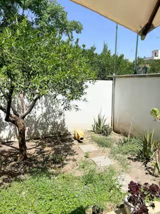 Origini - Apartment With Private Garden Лече Екстериор снимка