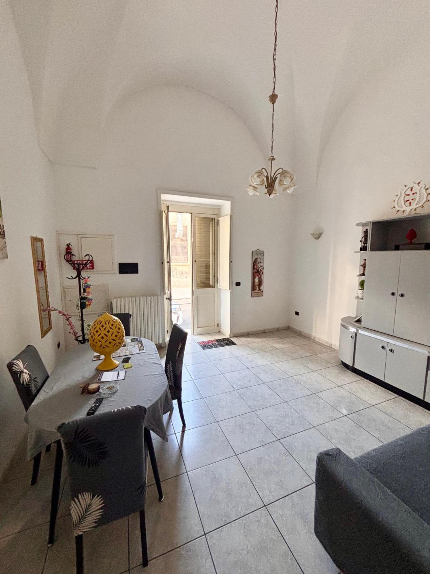 Origini - Apartment With Private Garden Лече Екстериор снимка